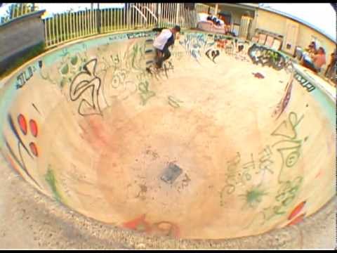 9 DUDES IN THE DESERT