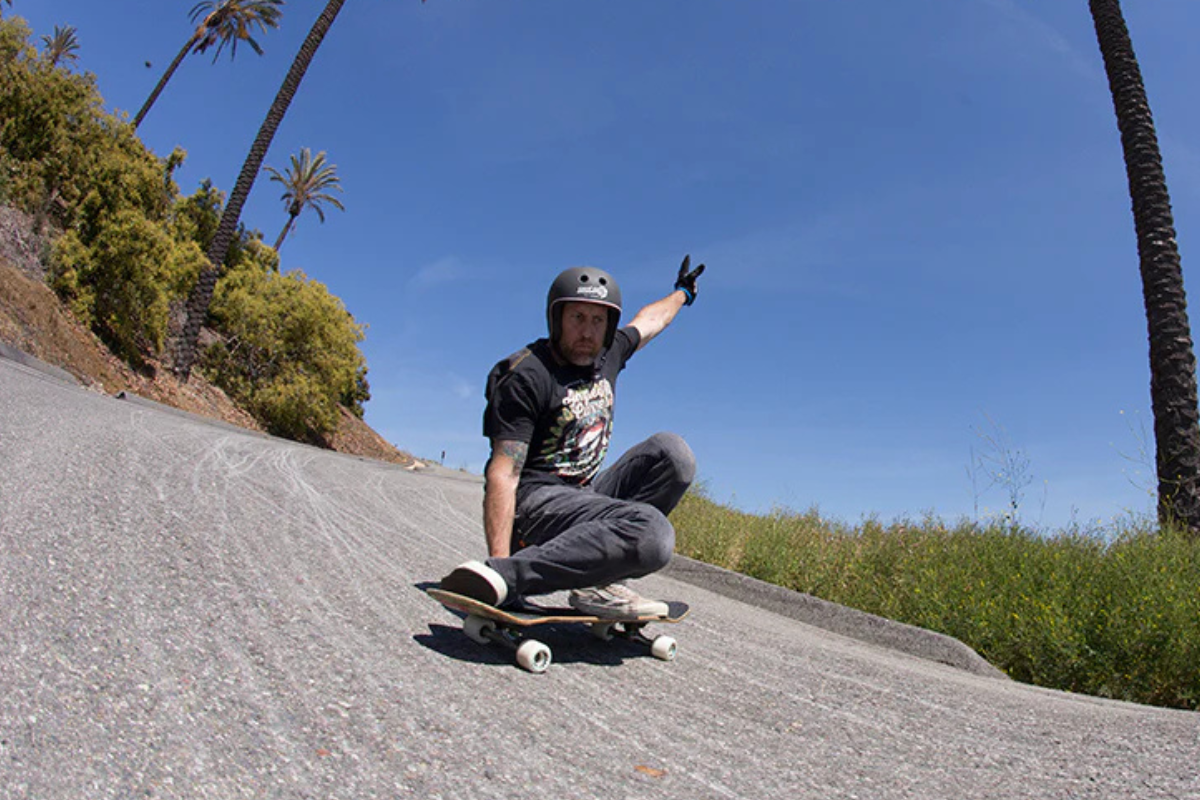 Practical Guide to Skateboard Protective Gear: Pads, Helmets, and What Actually Matters