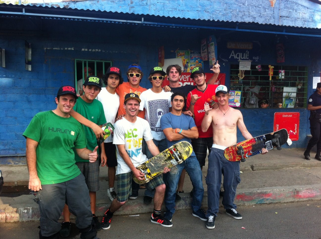 PILLONI EN EL SALVADOR…. BUENO!