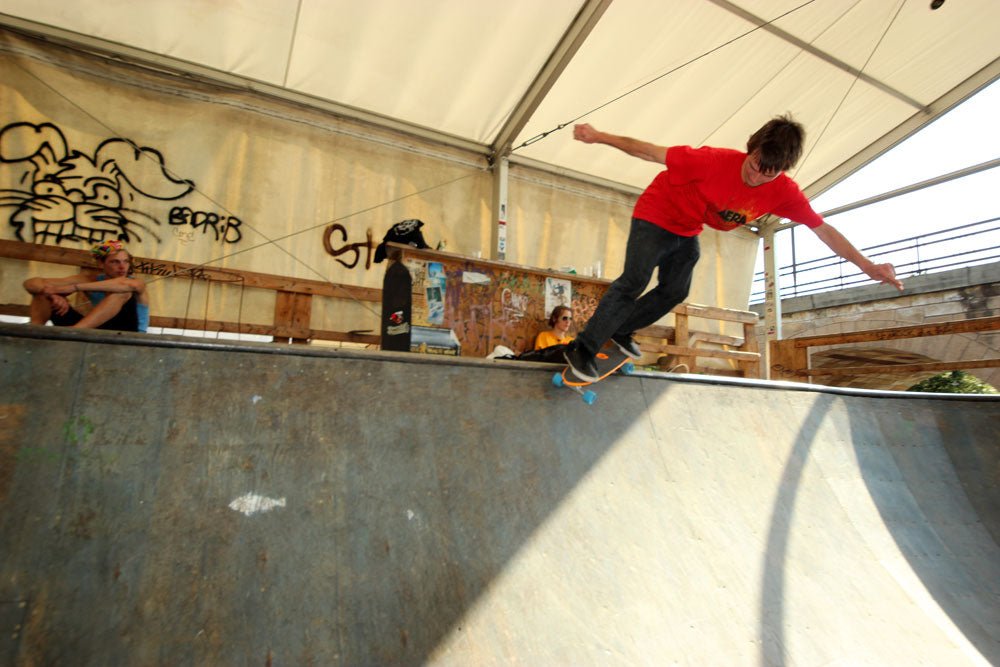 CZECH THE BACK SMITH…