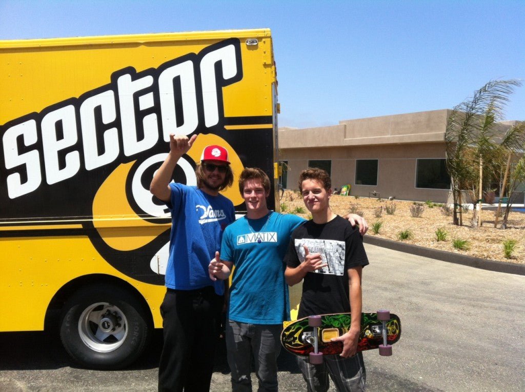 IT FEELS SO GOOD TO BE A WINNER!