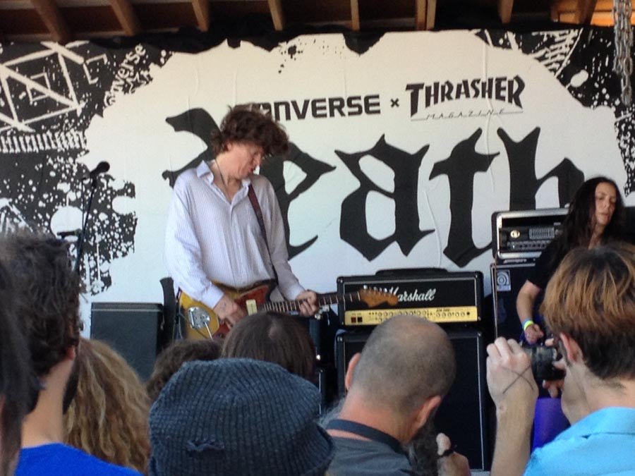 NEW MUSIC TUESDAY #17 - CHELSEA LIGHT MOVING