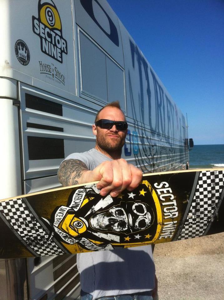 NEW MUSIC TUESDAY #4 - BANG YOUR HEAD BUT DON'T HURT IT!